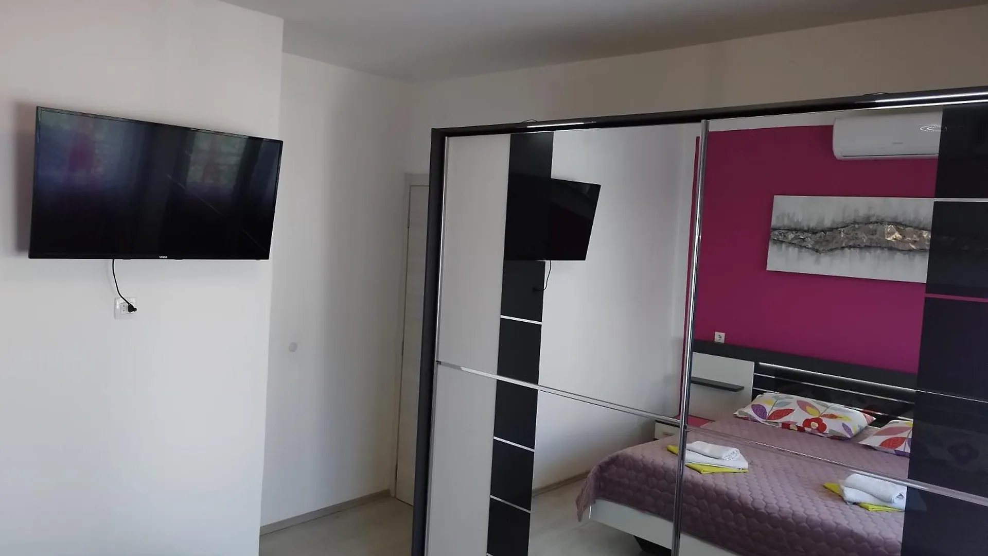 Apartman Pako I Ivano 诺维·维诺多尔斯基 公寓